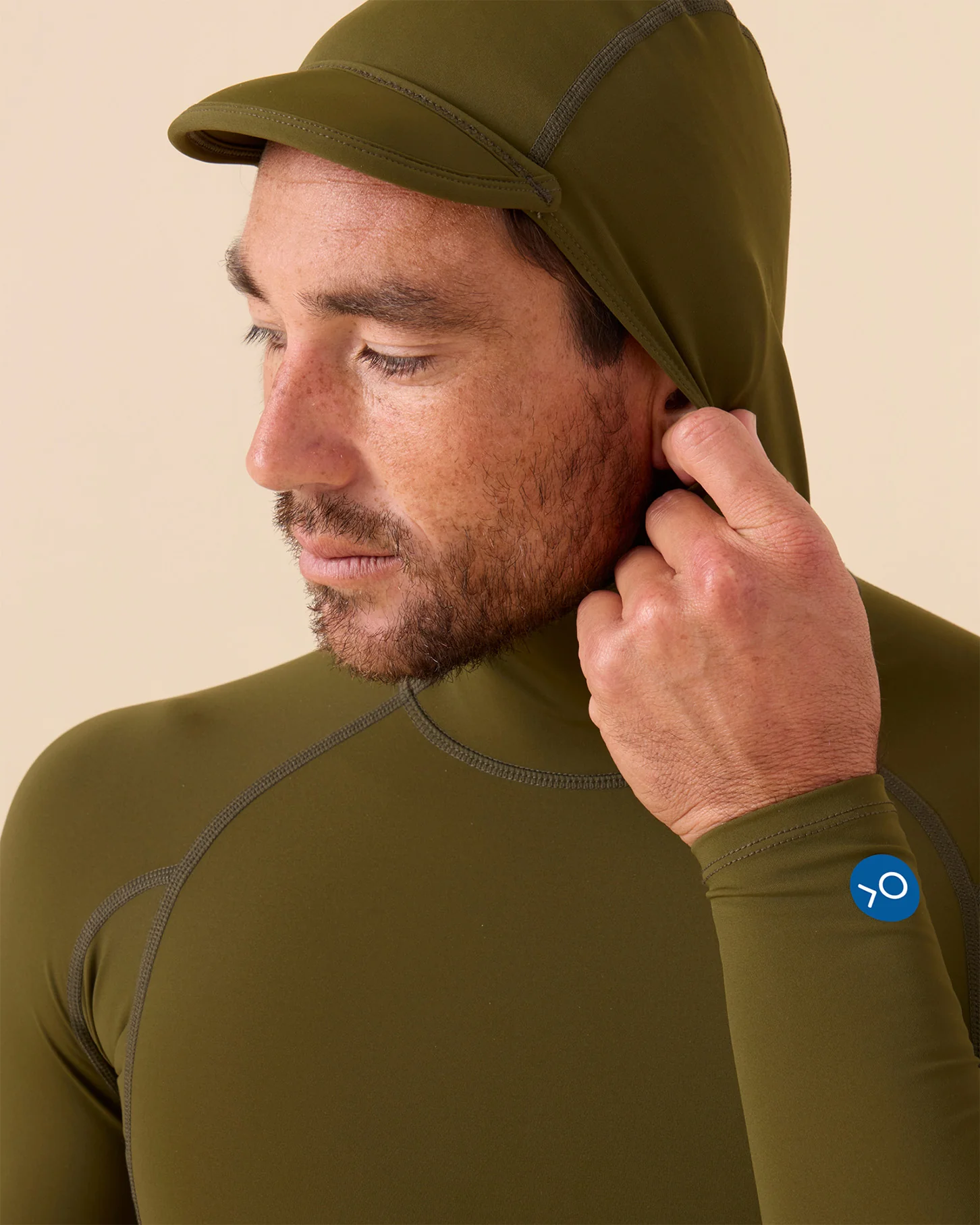 APEX Evolution Hooded Rashguard - Image 8