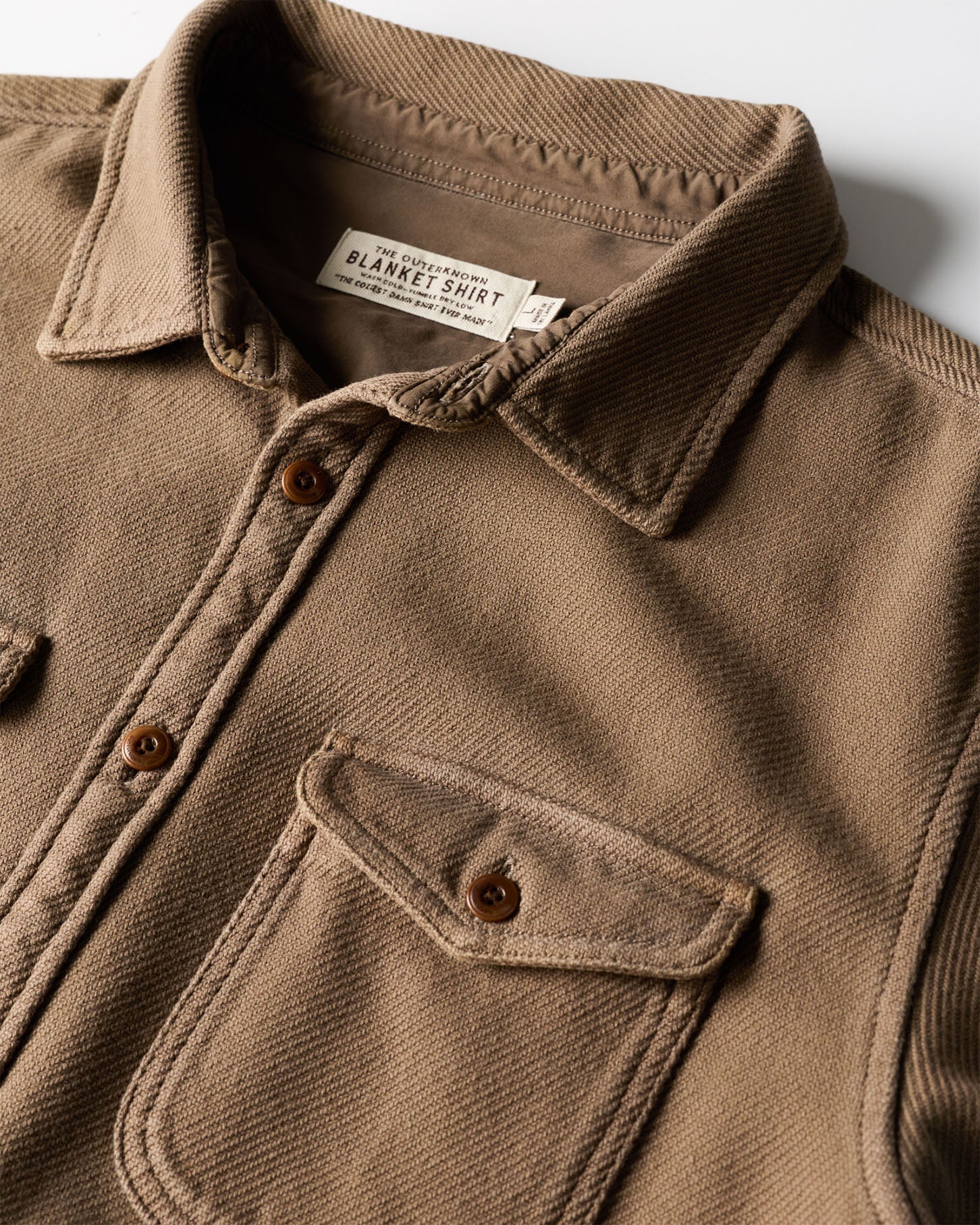 Chroma Blanket Shirt - Image 7