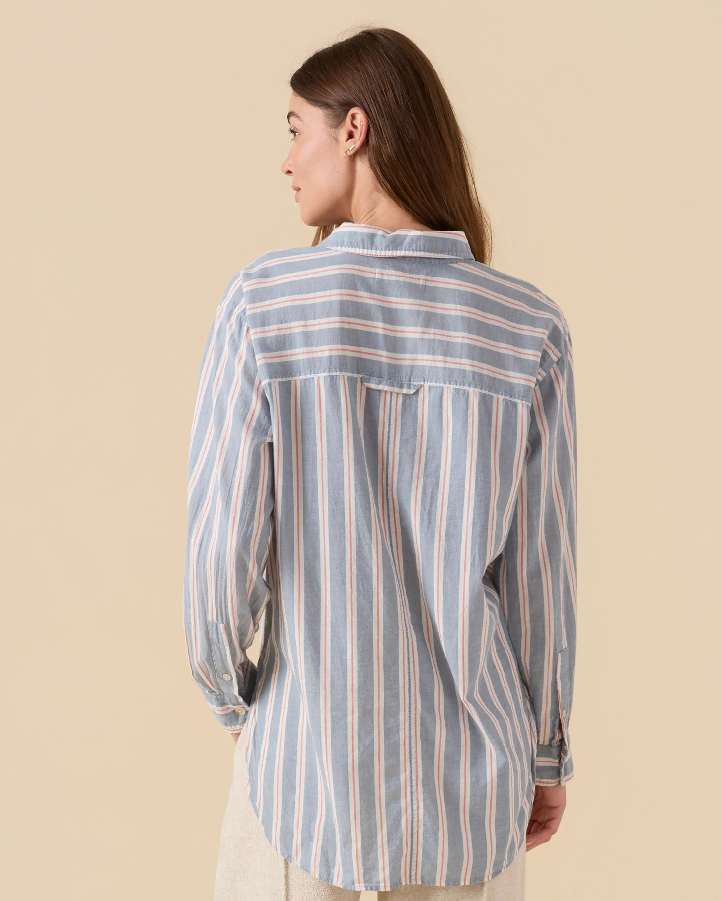 The Lightweight Weekend Shirt - Image 3